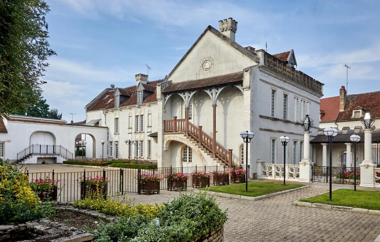 Résidence Hôtelière du domaine Chablis Exterior foto